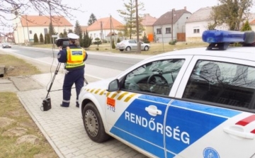 Húsvétkor és utána is mérnek Esztergom környékén a rendőrök