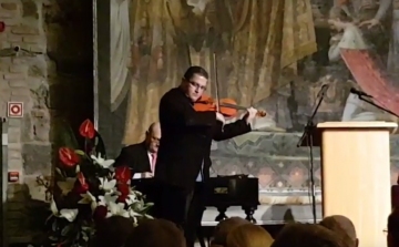 Beethoven Örömóda különlegesen Esztergomban - VIDEÓ