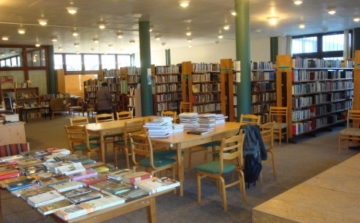 Balassa iskolába költözhet a könyvtár
