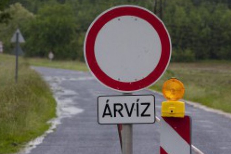 Árvíz - Már csak négy út van lezárva Zalában