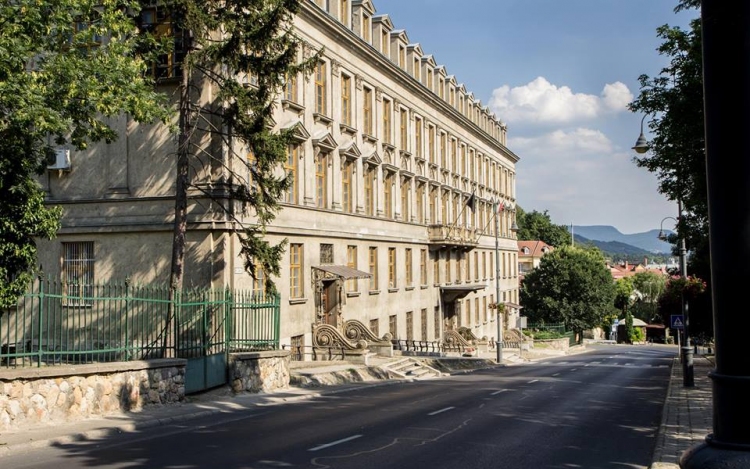 Kutatóházat létesít a Pázmány Esztergomban