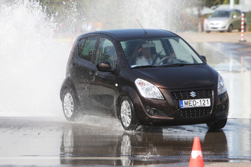 Suzuki - Magyarország legjobb hölgysofőrje