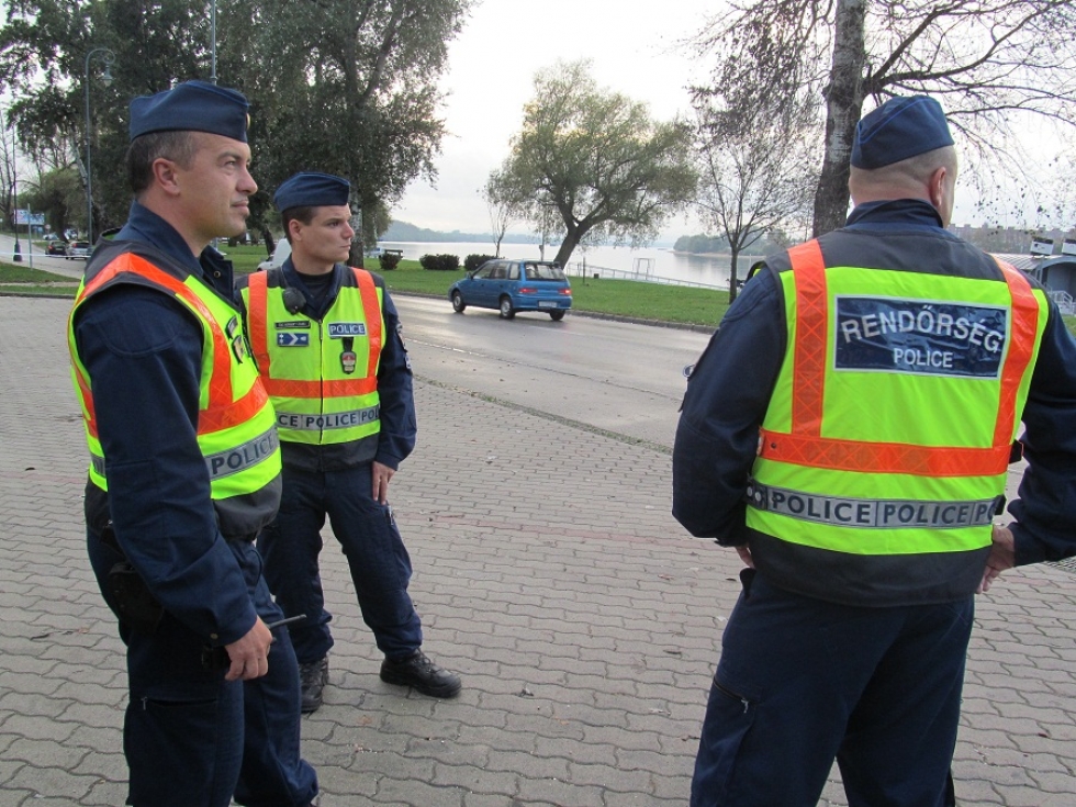 Totális rendőrségi razzia – 38 szabálysértőt ért tetten a rendőrsereg Esztergomban