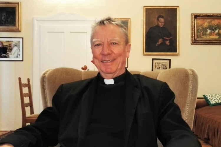 Aranydiplomát kapott Beer Miklós püspök