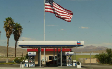 Az Egyesült Államokban rekordszinten a benzinár