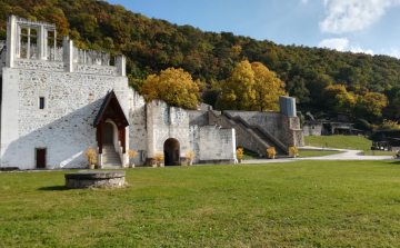 Ismét várja a látogatókat a visegrádi palota