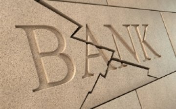 Az Egyesült Államokban 18 bank zárt be tavaly