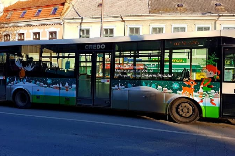 Különleges karácsonyi busz járja Esztergomot - FOTÓK