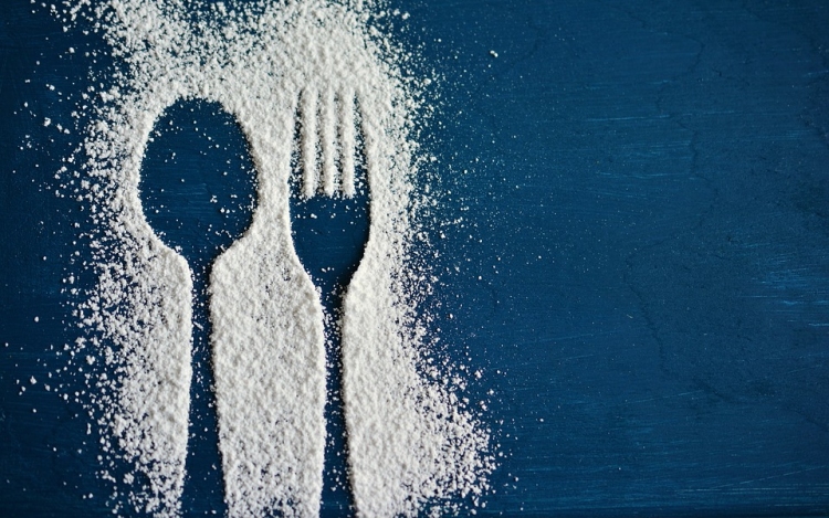 Túl sok cukrot esznek a gyerekek