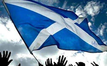 Skót népszavazás - A skót vállalatok több mint harmada távozhat