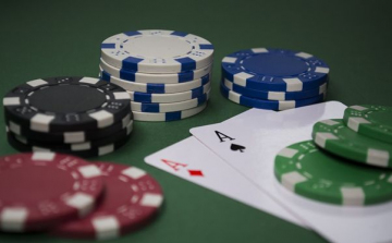 Hagyományos vagy online casino – Melyiket válasszuk?