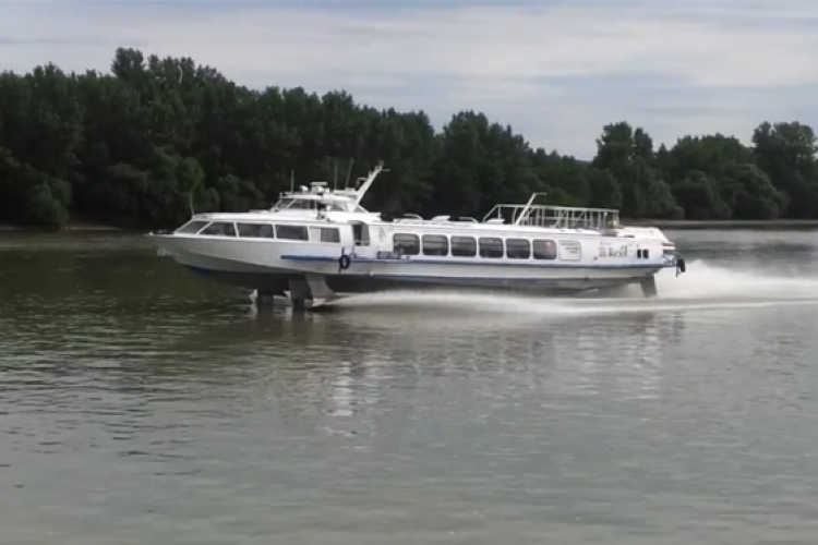 Felújított menetrendi hajóflotta jár a Dunán – Esztergomba is