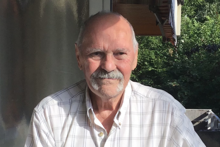 Elhunyt Sinkó Gyula