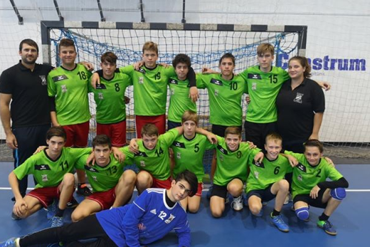 Kiemelkedően kezdtek az U15-ös kézis fiúk