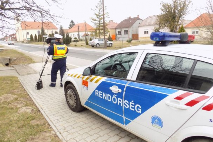 Minden traffipax figyel Esztergom környékén is egy napig