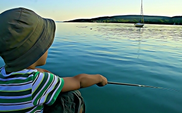 Gyereknapon versenyezhetnek az ifjú horgászok