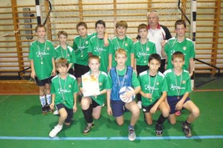 Gólparádét rendeztek az esztergomi ifjú focisták