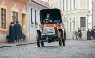 Ilyen volt nemrég a Géniusz film forgatása Esztergomban - FOTÓK