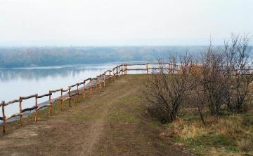 Illegális fémkeresők jelentek meg a sánc-hegyi ásatáson