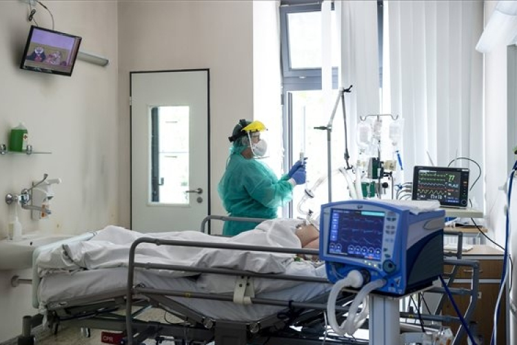 Meghalt 77 beteg, 1419-cel nőtt a fertőzöttek száma