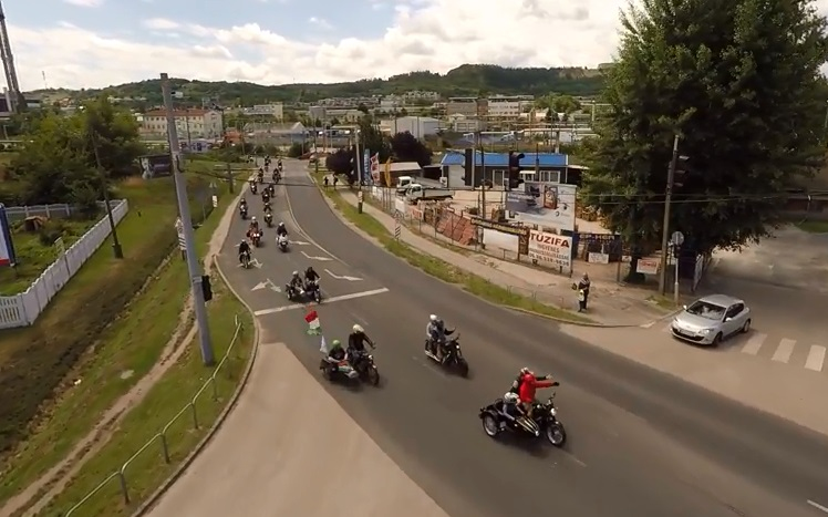 Idén is óriási látványt nyújtottak az angyali motorosok – LÉGI VIDEÓ