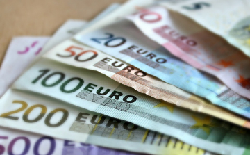 2029-re tűzheti ki az euró bevezetését Románia