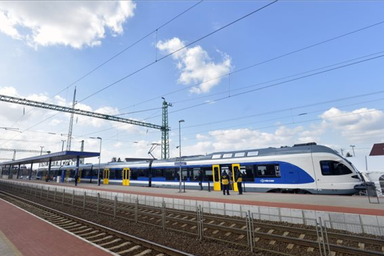 Több új vonat is szolgálatba állhat az esztergomi vonalon uniós támogatással