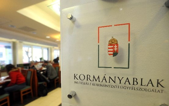 A hétvégén nyitva tartanak a kormányablakok