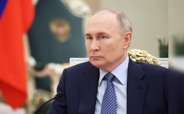 Putyin: Zelenszkij legitimitása megszűnt