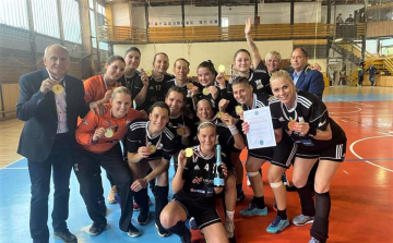 Bajnok az Esztergomi Vitézek RAFC női kézilabda csapata