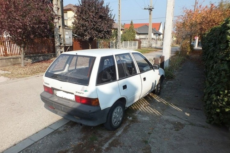 Kocsmákat járta, majd elkötötte ismerőse kocsiját egy esztergomi fiatal
