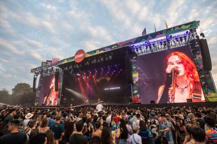 Rengetegen buliztak a Sziget fesztiválon