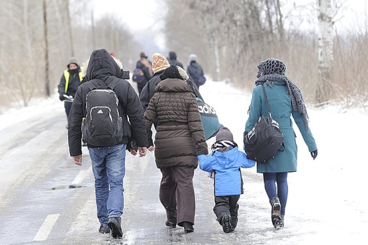 Mennyibe kerül az út Koszovóból az Európai Unióig?