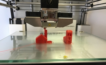 3D nyomtatási versenyt rendeznek középiskolásoknak