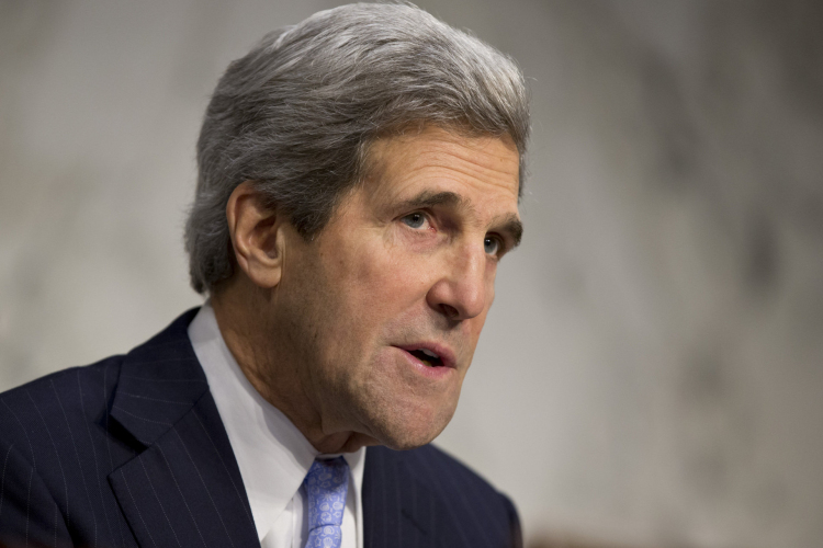 Kerry: az oroszok az arcunkba hazudnak