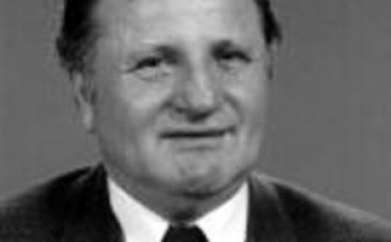 Elhunyt Für Lajos volt honvédelmi miniszter