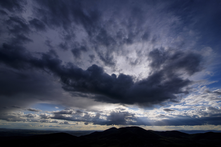 Folytatódik a változékony időjárás a héten is
