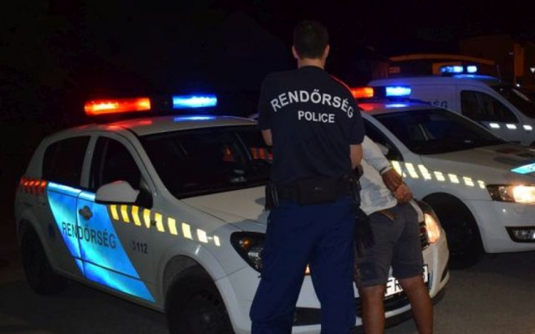 17 éves fiatal rabolt a belvárosban