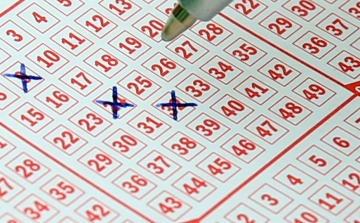 Háromezer lottómilliomos, hatan lottómilliárdos lett tavaly