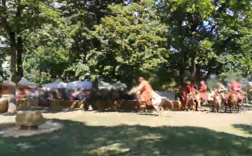 Hasba lőtt egy nézőt egy lovasíjász – Elítélték – VIDEÓ