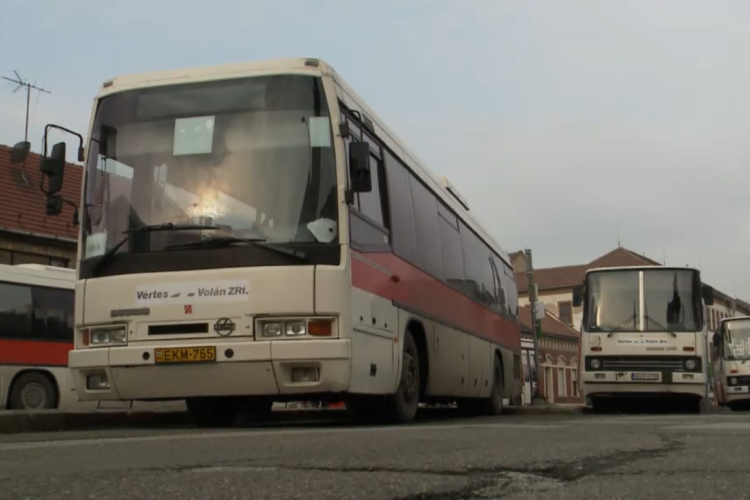 Buszt lopott, hogy Esztergomból hazajusson Kesztölcre - VIDEÓ