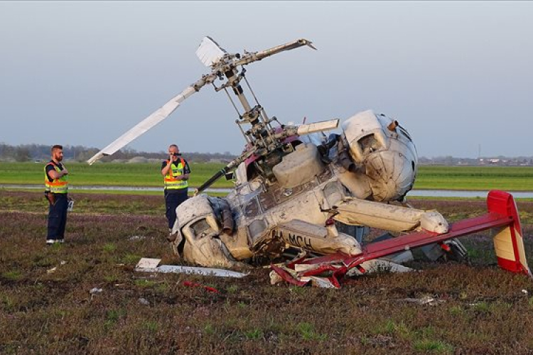 Felszállás közben oldalára borult egy helikopter Körösladány környékén