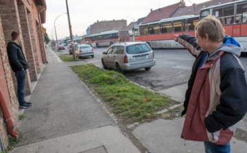 Hihetetlen sztori: vádemeléssel folytatódik a kesztölci busztolvaj ügye