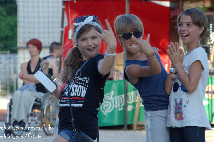 Négy nap zúzás a szigeten - Hamarosan jön Esztergom rockfesztiválja - VIDEÓKKAL