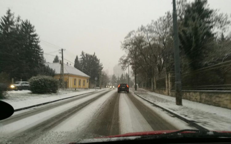 Megjött az első nagyobb hó - FOTÓK