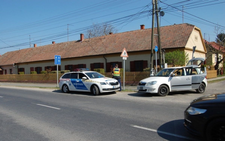 Betörtek a hédervári postára, majd zsákutcába hajtottak a betörők