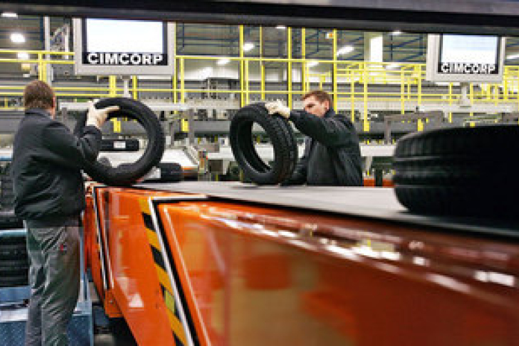 A VDSZ örül a Hankook gumiabroncsgyár bővítésének, de aggódik a dolgozók jogaiért