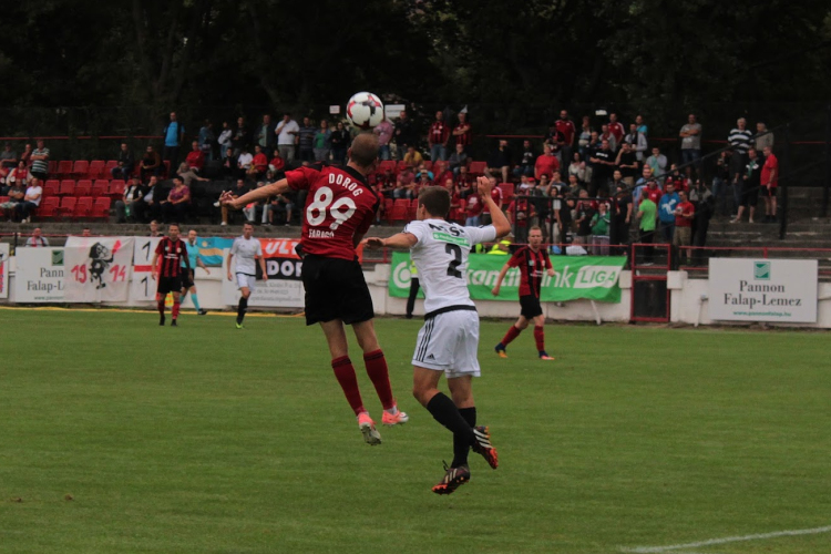 Meglepetés a kupában - Idegenben nyert a Dorog az elsőosztályú DVSC ellen