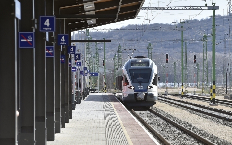Folytatódik Esztergom térségében a vasúti és a buszközlekedés összehangolása 