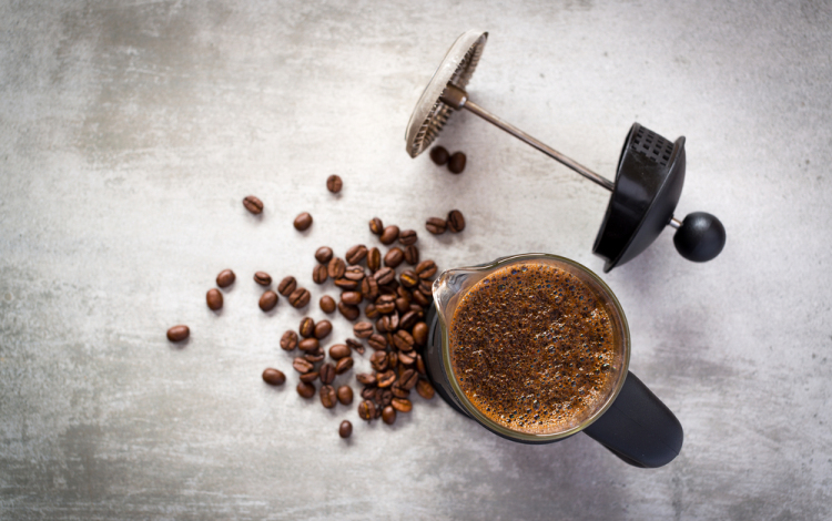 Minőségi kávé és french press kávéfőző az Ebenica Coffee kávépörkölőtől